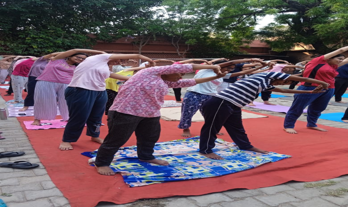 Yoga Shivir  at Nursing College, LLRM Medical College Meerut