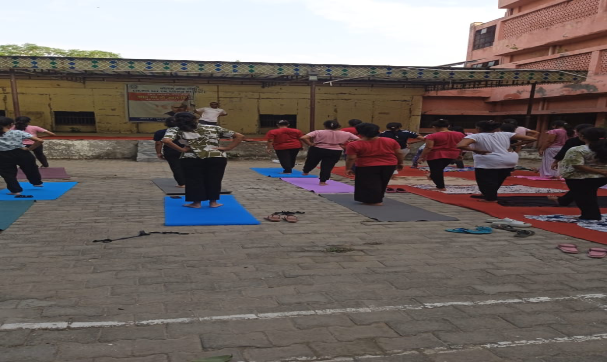 Yoga Shivir  at Nursing College, LLRM Medical College Meerut