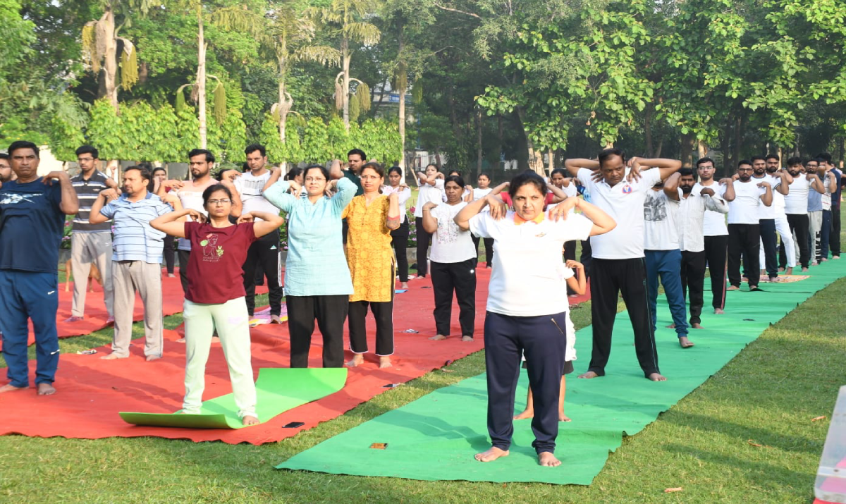 Yogis Shivir at LLRM Medical College Meerut