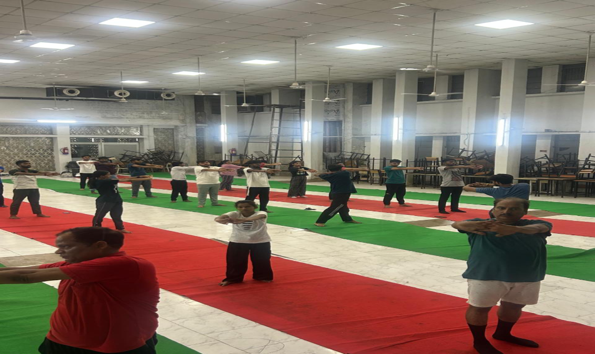 Yogis Shivir at LLRM Medical College Meerut